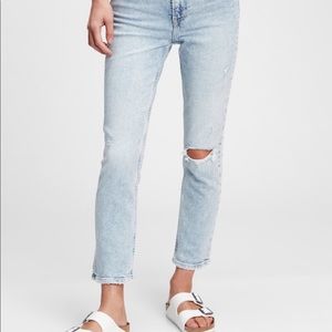 GAP Cigarette Jeans